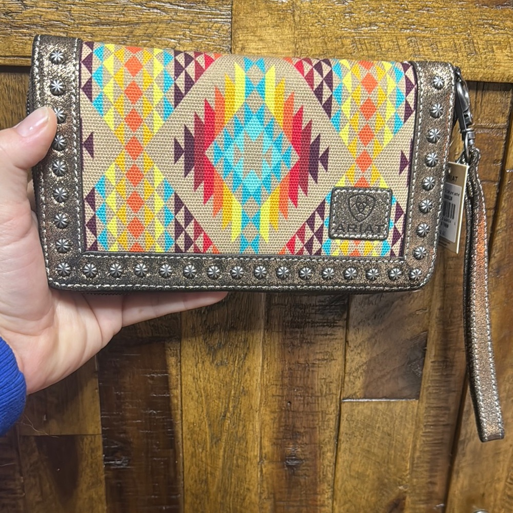 Arait Wristlet. Pendleton pattern copper leather. Geometric Clutch
